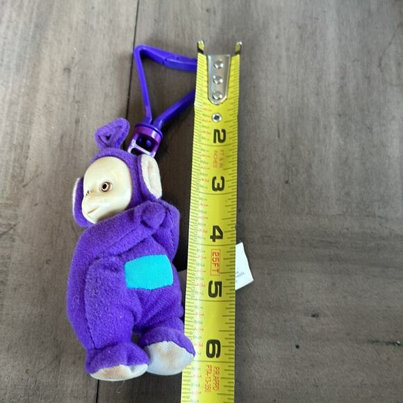 Vintage 2000 Telletubbies Tinky Winky Purple Stuffed Animal Keychain - Picture 7 of 7